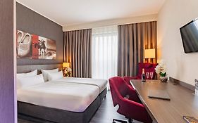 Hotel Best Western Plus Grand Winston  4*